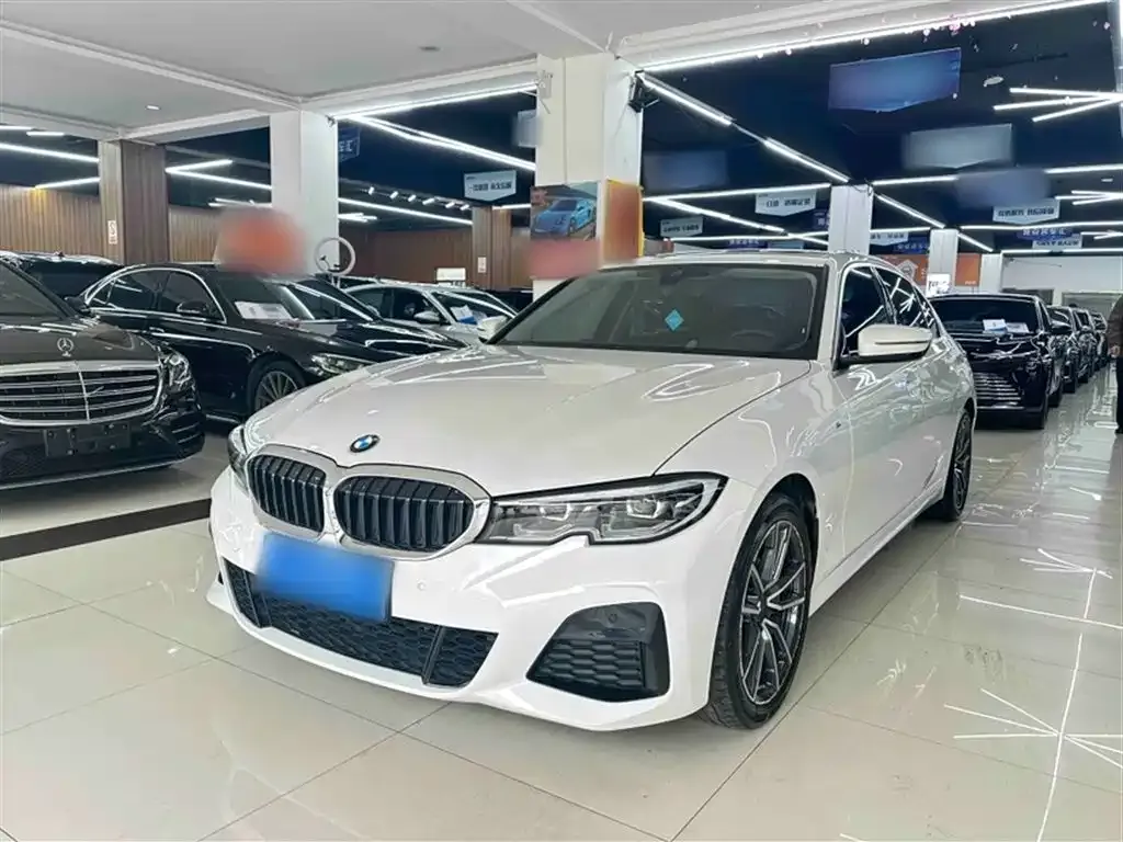 BMW 3 Series — фото 1
