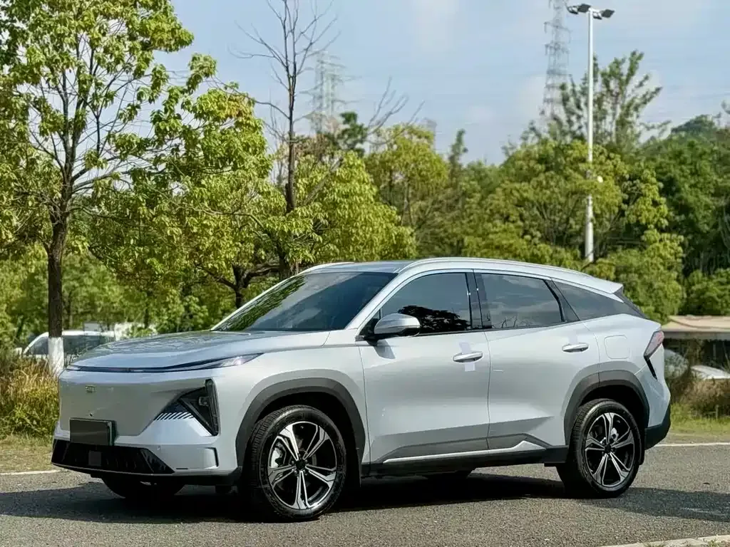 Geely Galaxy L7 — фото 1