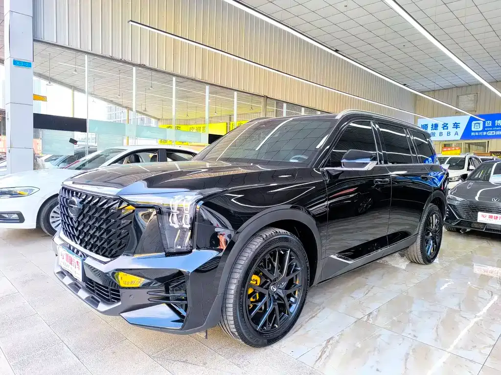GAC Motor Trumpchi GS8 — фото 1