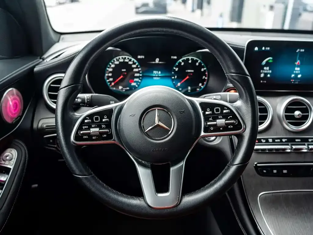 Mercedes-Benz GLC Coupe — фото 5