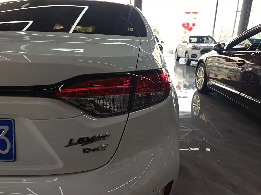 Toyota Levin — фото 10