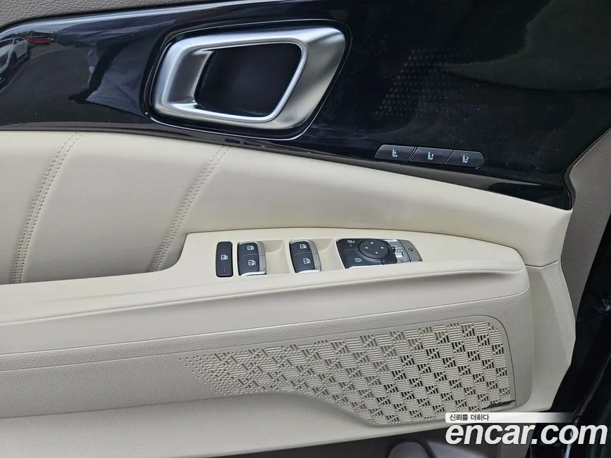 Kia Carnival — фото 10