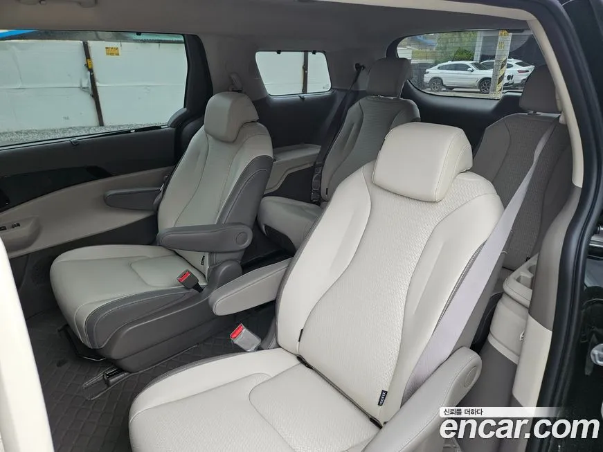 Kia Carnival — фото 2
