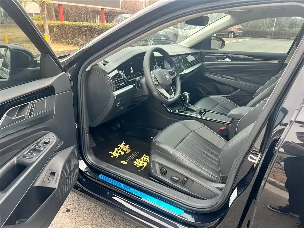 Volkswagen Passat — фото 4