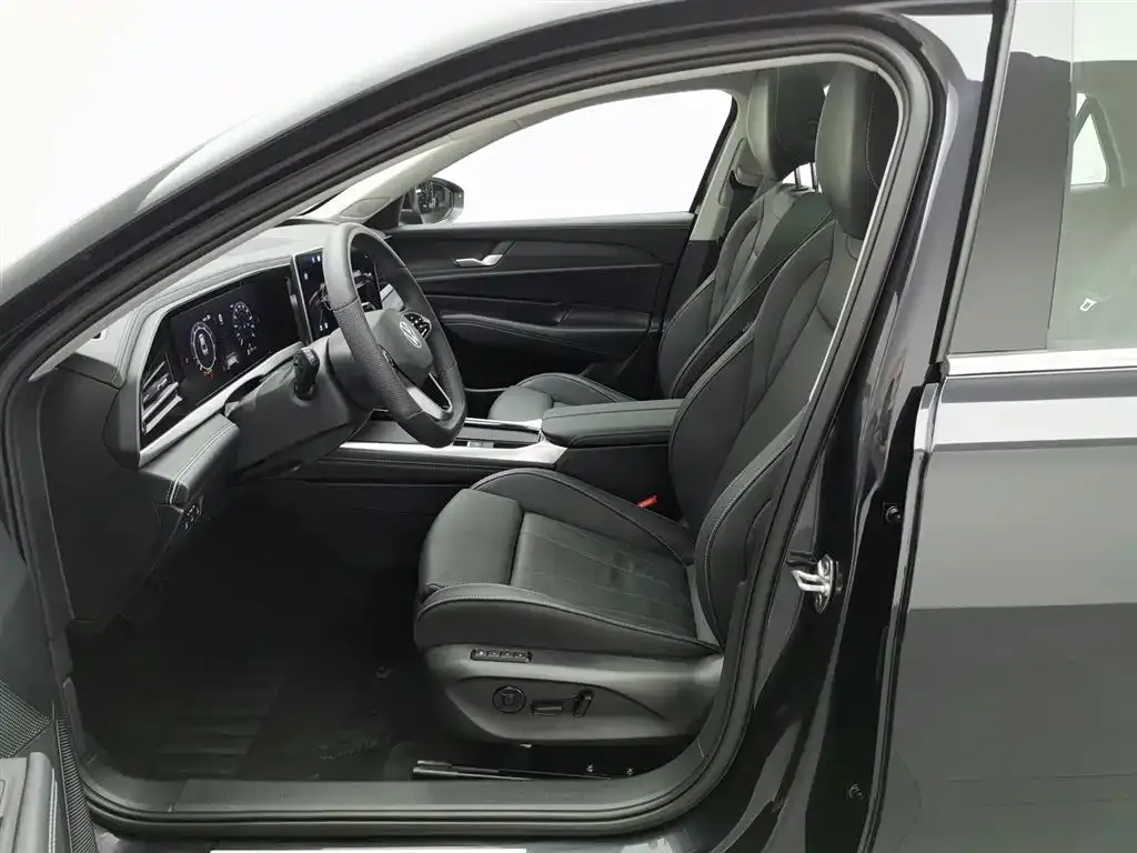 Volkswagen Passat — фото 5
