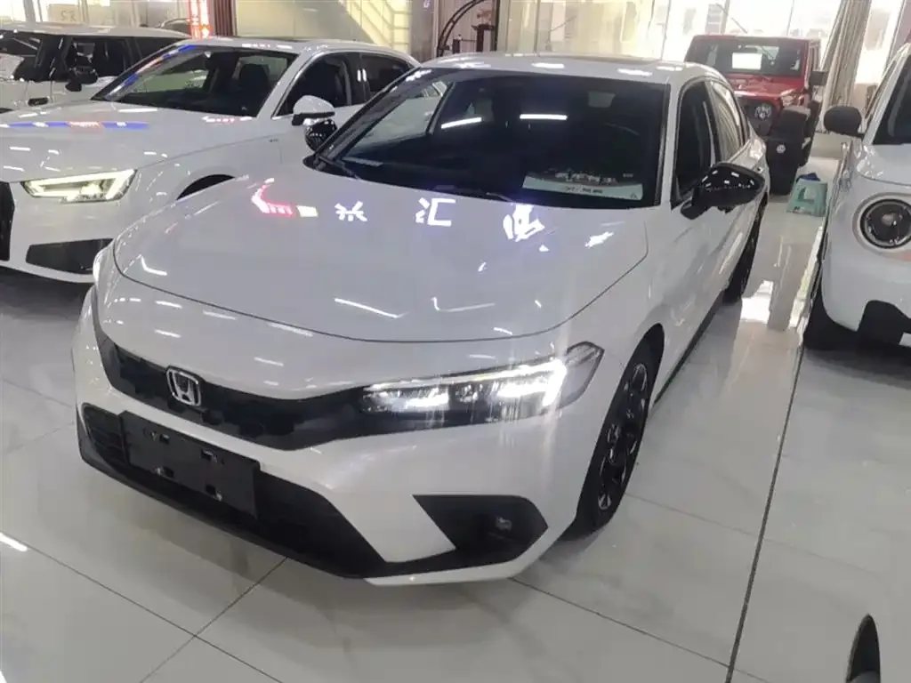 Honda Civic — фото 1