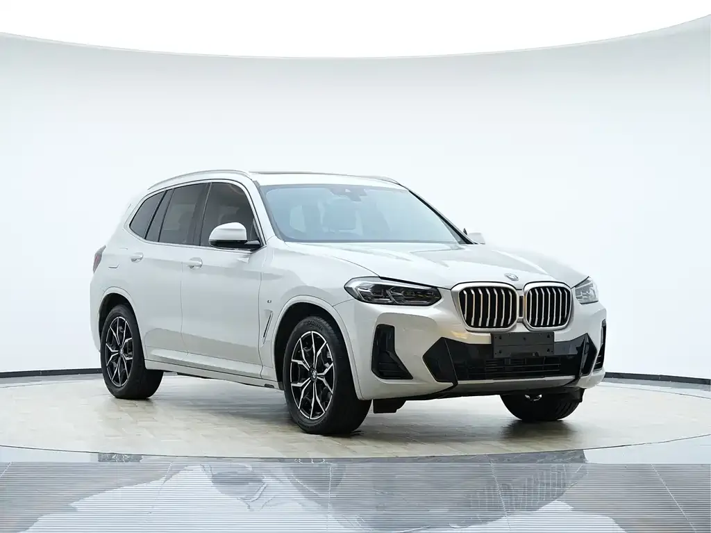 BMW X3 — фото 3