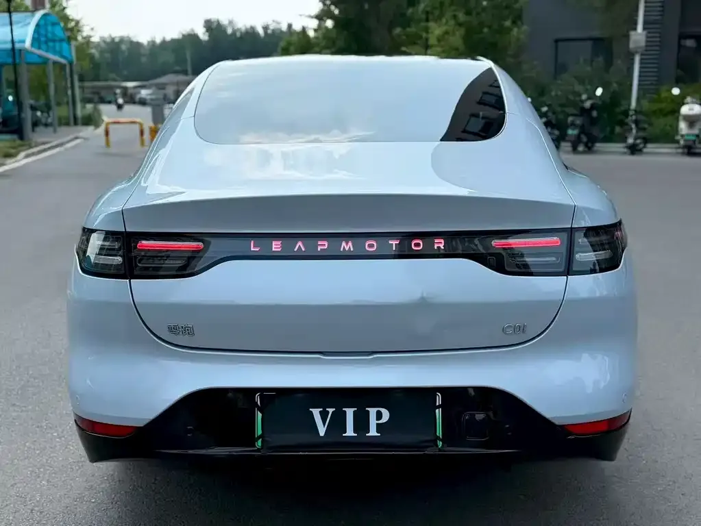 Leapmotor C01 — фото 2