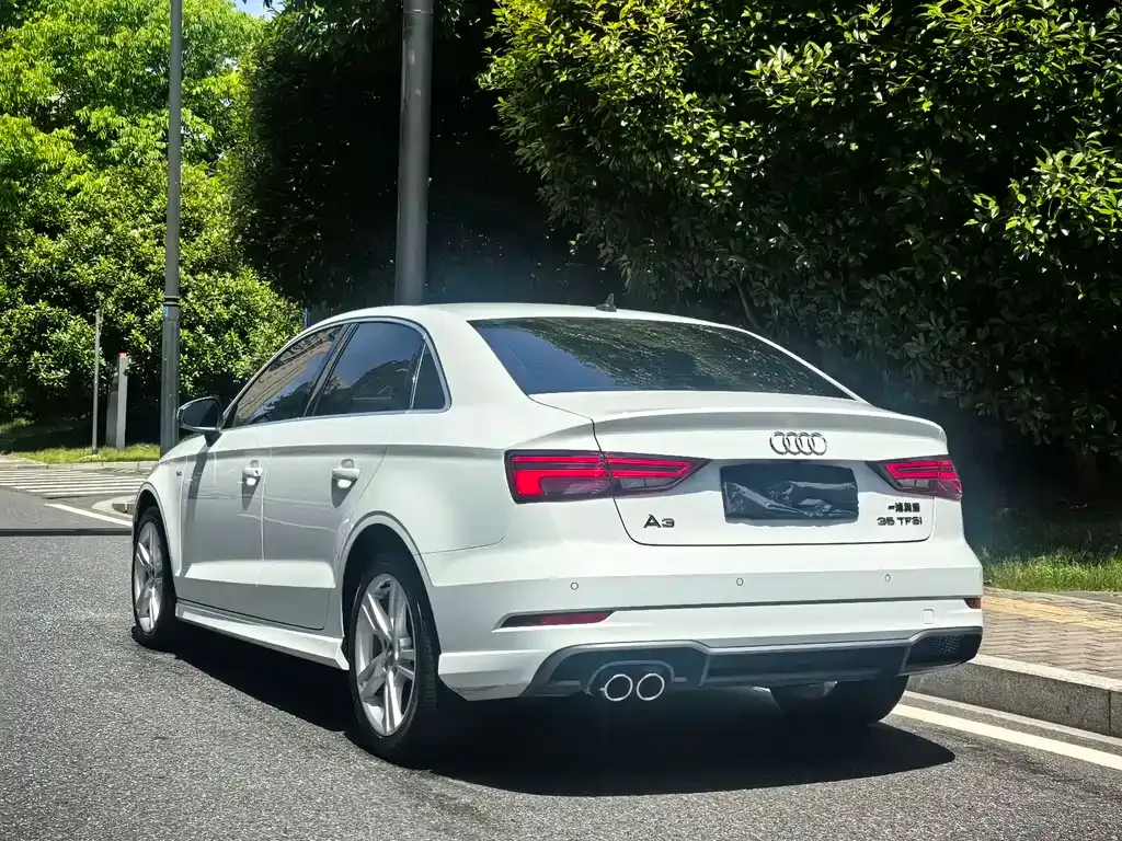 Audi A3 — фото 8