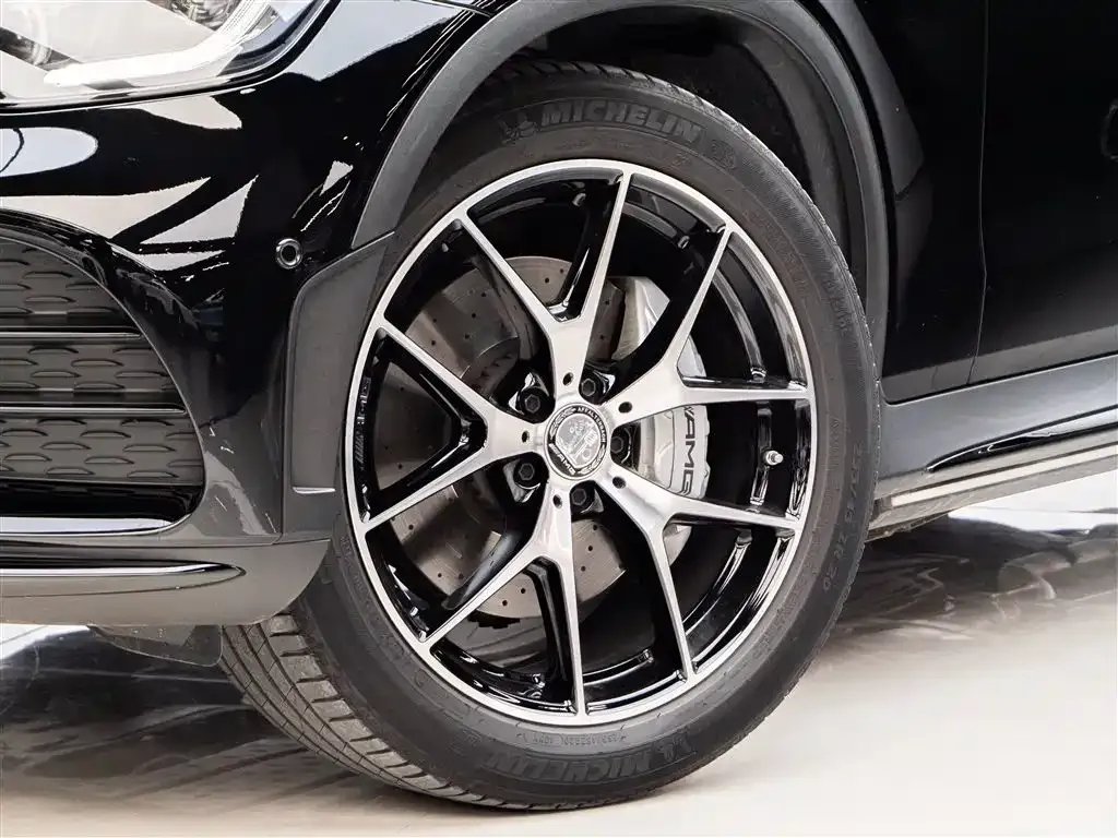 Mercedes-Benz GLC AMG — фото 8