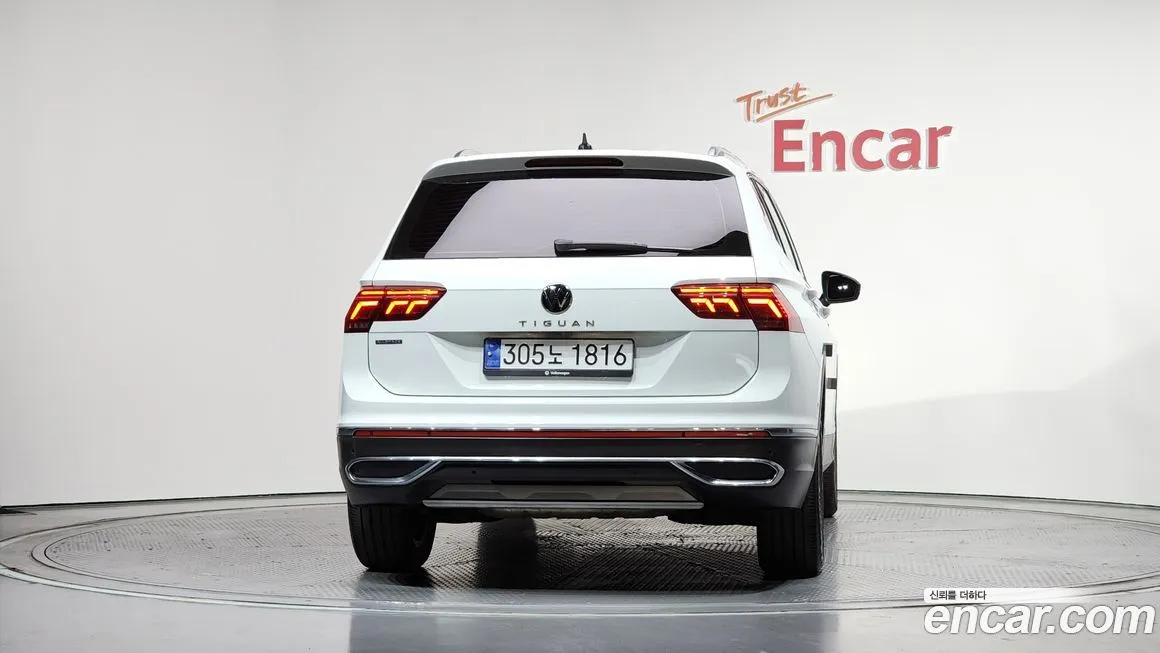 Volkswagen Tiguan — фото 2