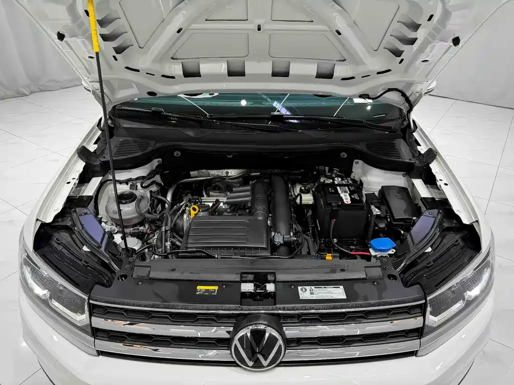 Volkswagen Tharu — фото 7