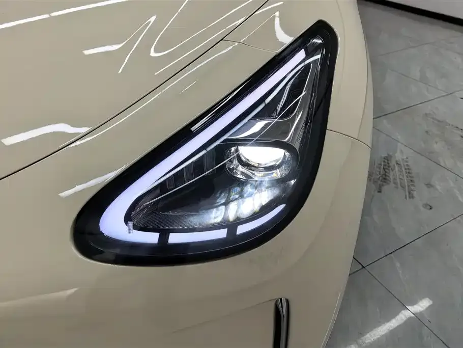 Geely Starburst — фото 7