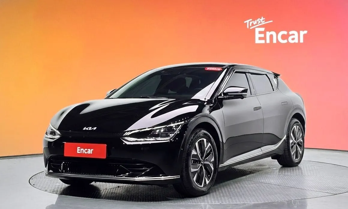 Kia EV6 — фото 1