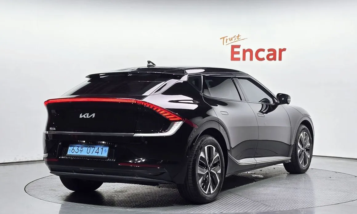 Kia EV6 — фото 3