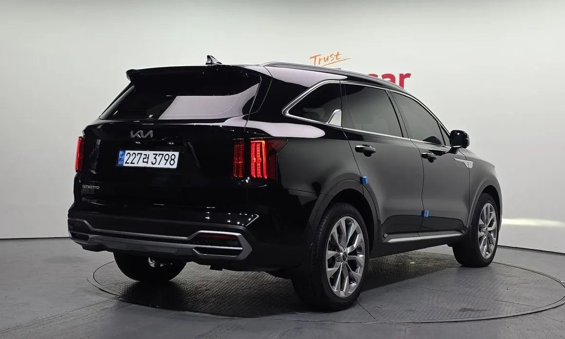 Kia Sorento — фото 2