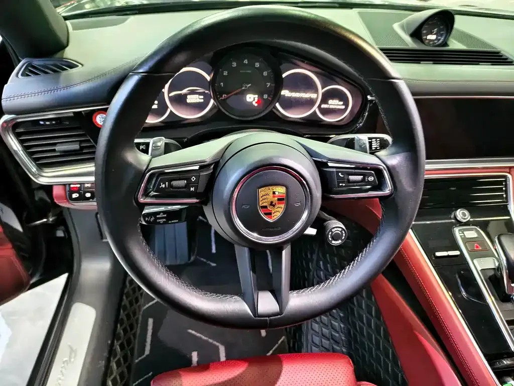Porsche Panamera — фото 9