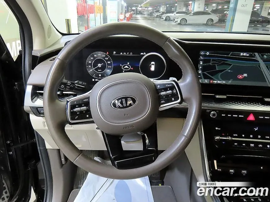Kia Carnival — фото 7