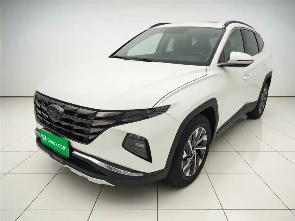 Hyundai Tucson — фото 1