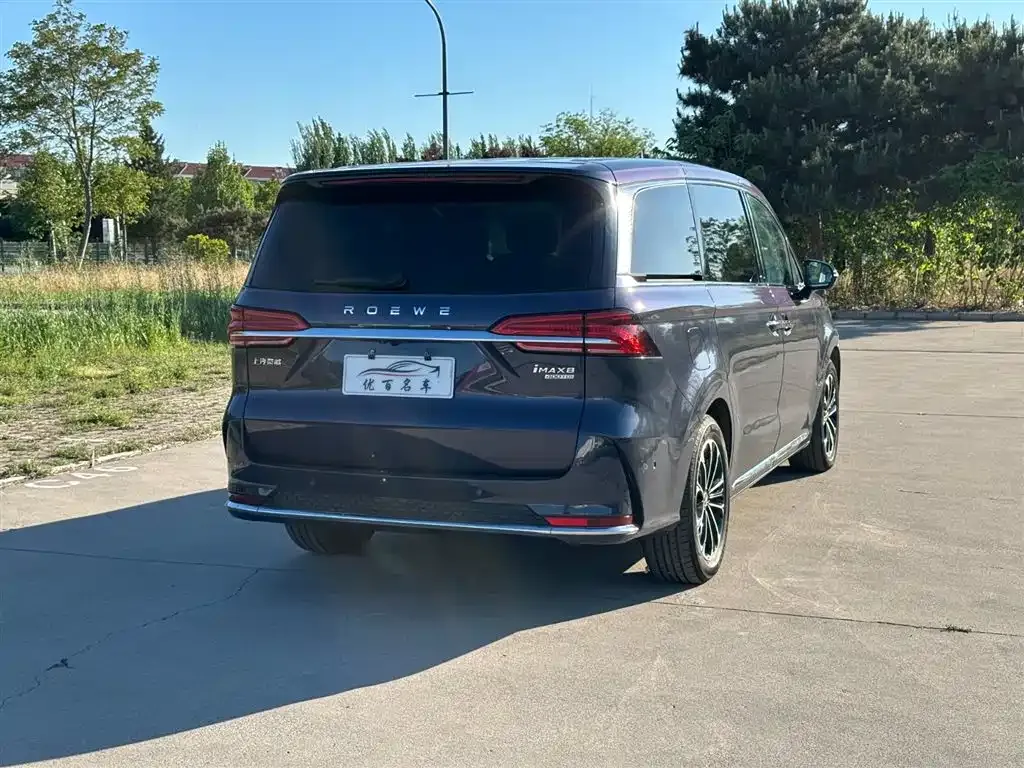 Roewe iMAX8 — фото 8