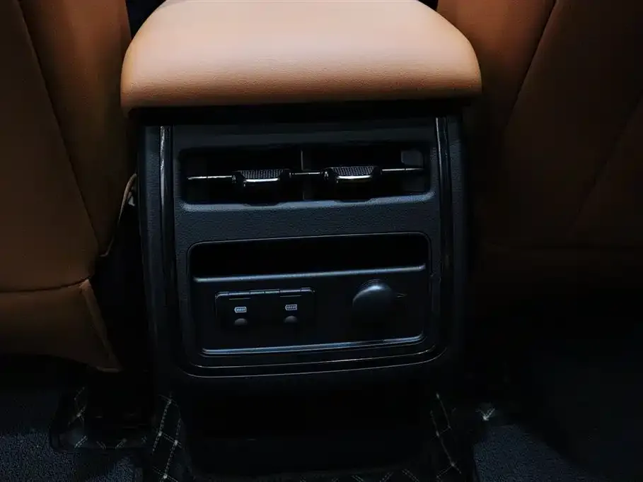 Haval H9 — фото 6