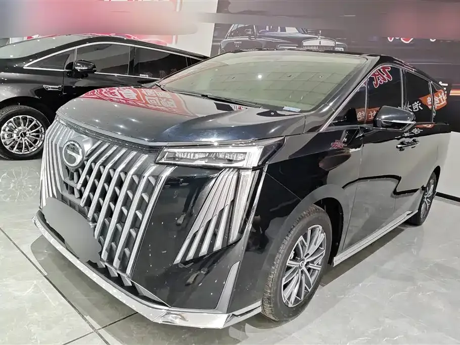 GAC Motor Trumpchi M8 — фото 1