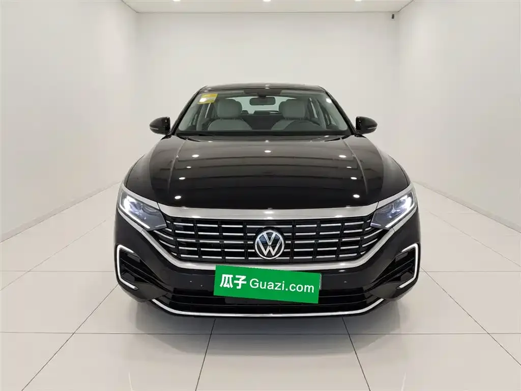 Volkswagen Passat New Energy — фото 7