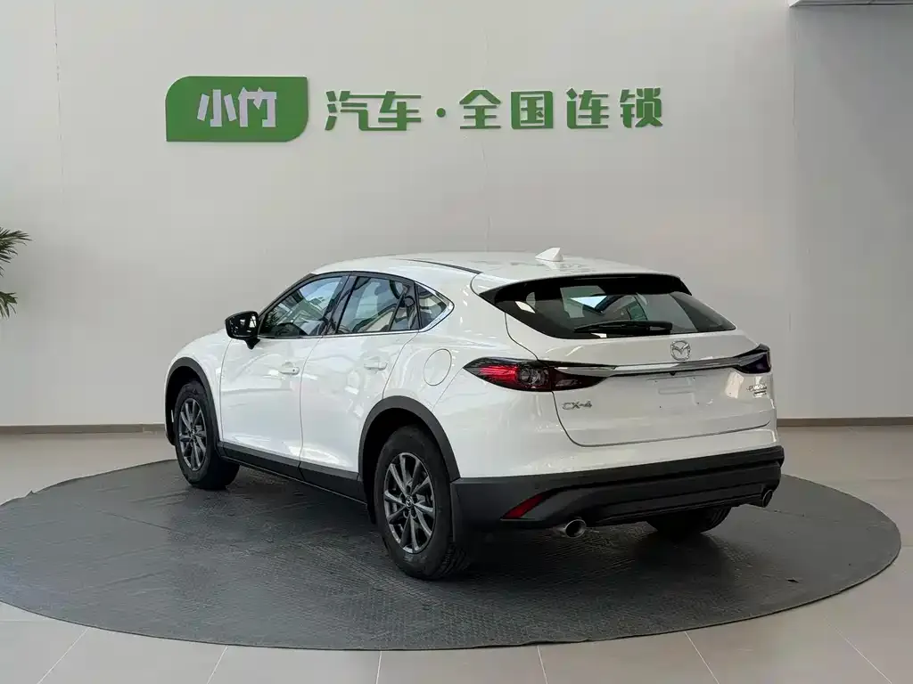 Mazda CX-4 — фото 8