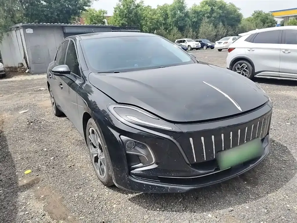Hongqi E-QM5 — фото 7