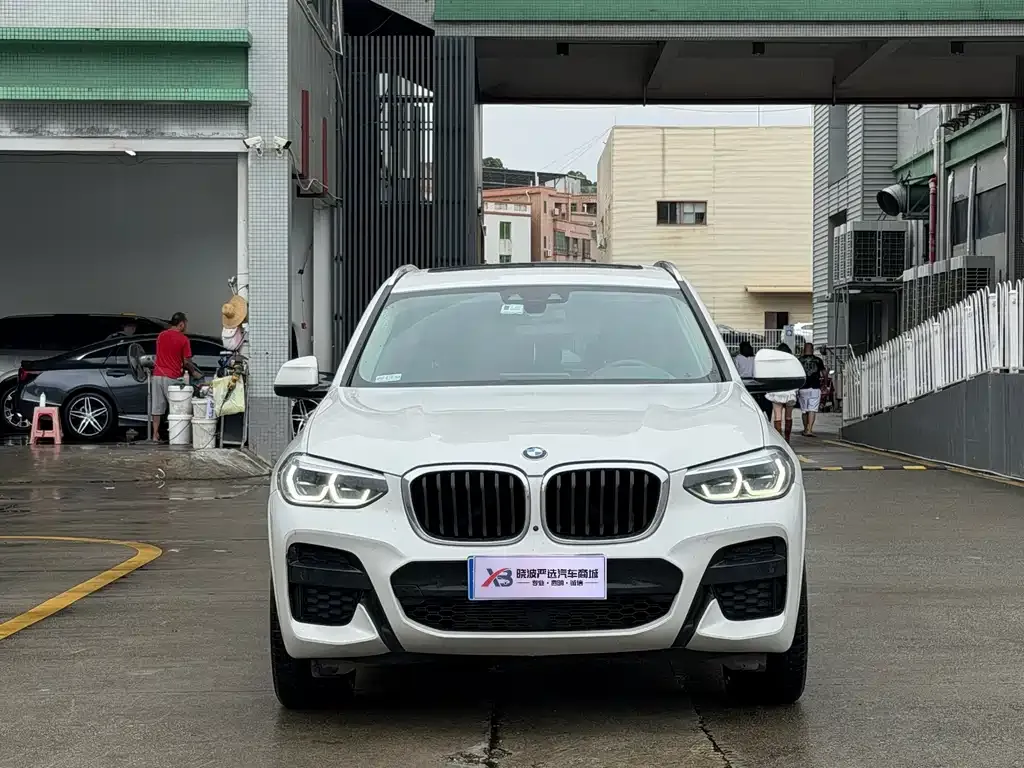 BMW X3 — фото 2
