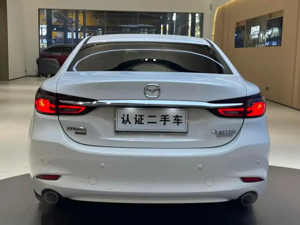 Mazda Atenza — фото 10