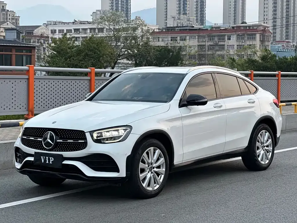 Mercedes-Benz GLC Coupe — фото 1