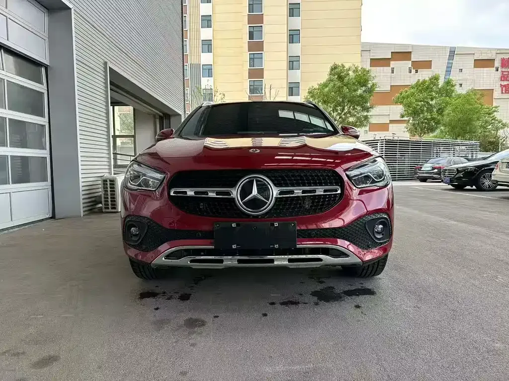 Mercedes-Benz GLA — фото 7