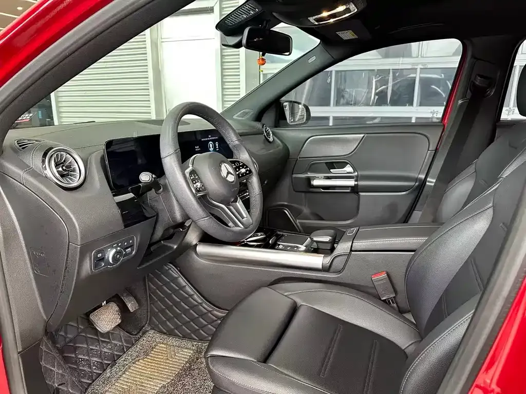 Mercedes-Benz GLA — фото 5