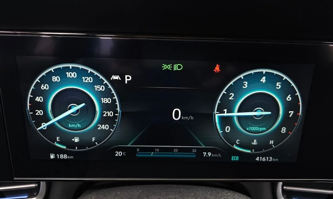 Hyundai AVANTE — фото 3