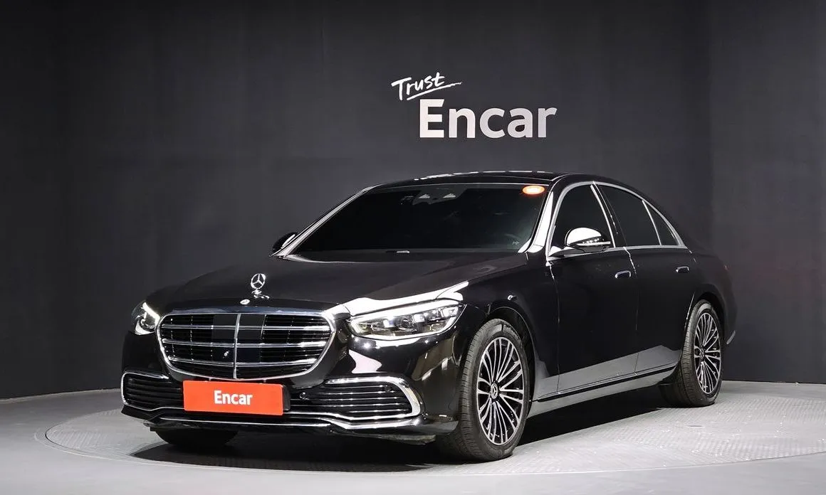 Mercedes-Benz S-Class — фото 1