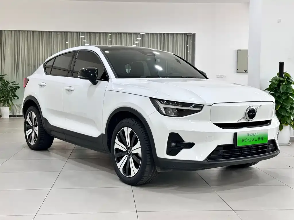 Volvo C40 — фото 2