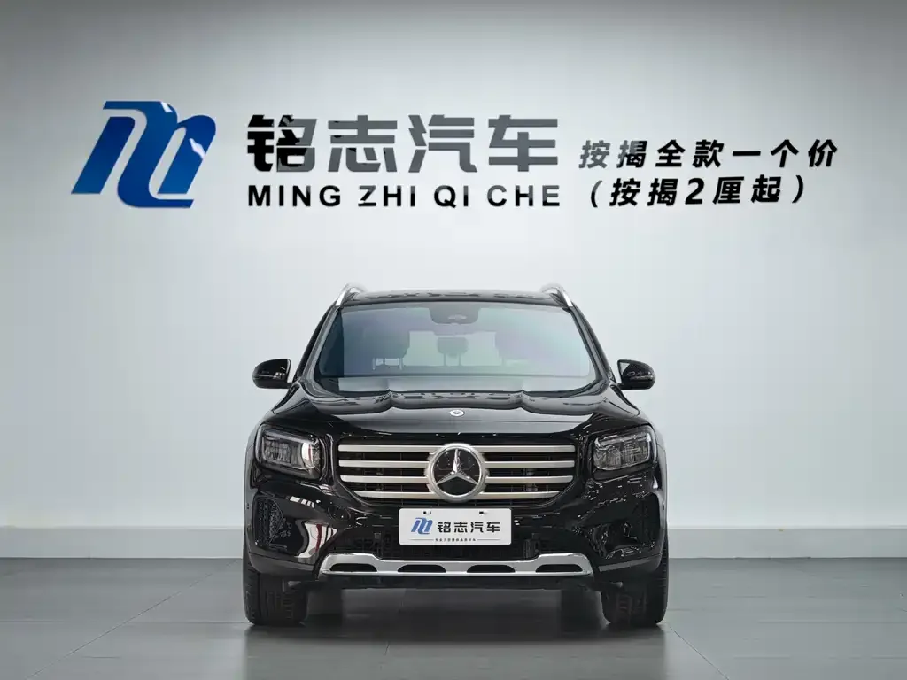 Mercedes-Benz GLB — фото 9