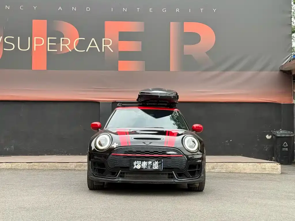 MINI Clubman JCW — фото 4