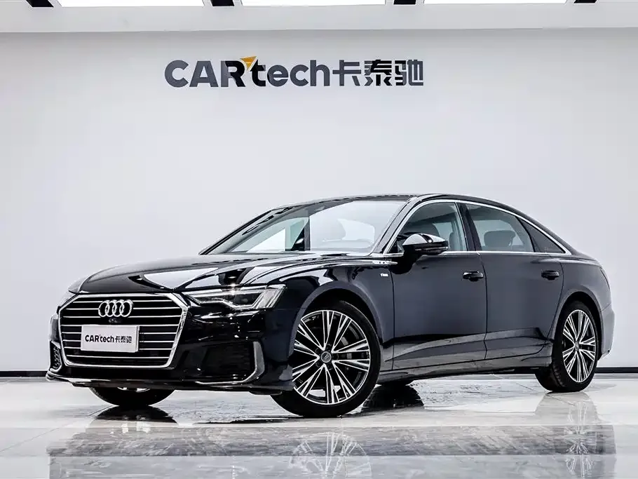 Audi A6L — фото 1