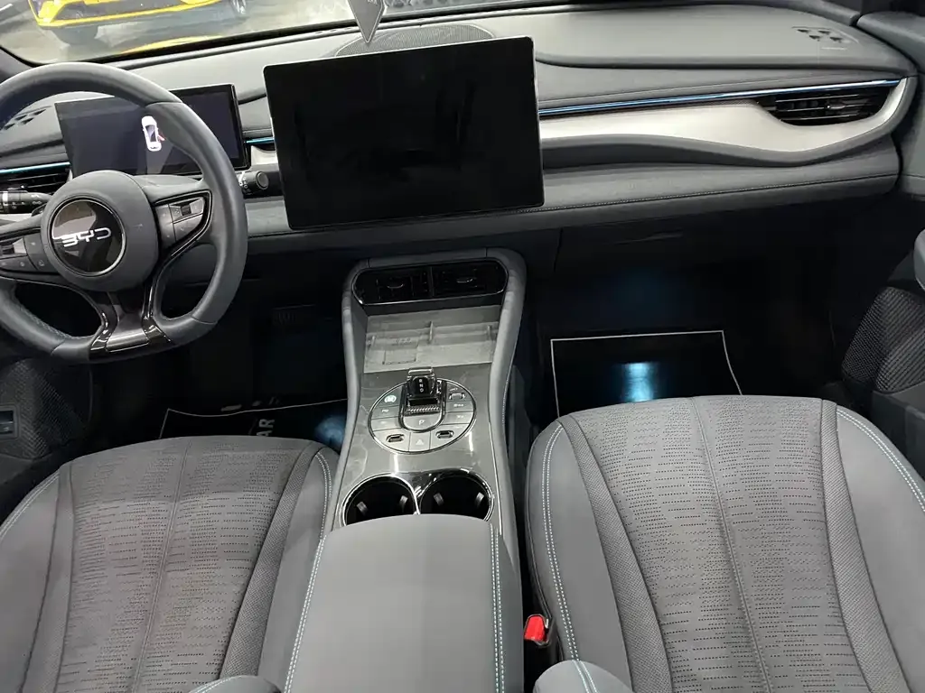 BYD Seal 06GT — фото 3