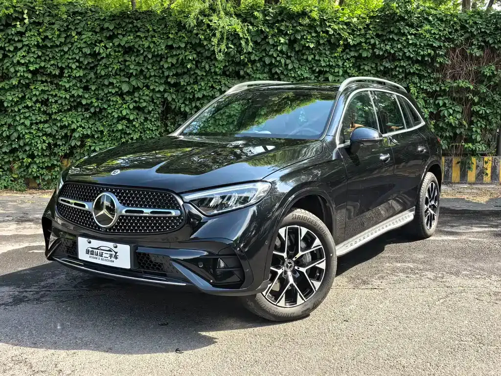 Mercedes-Benz GLC PHEV — фото 1