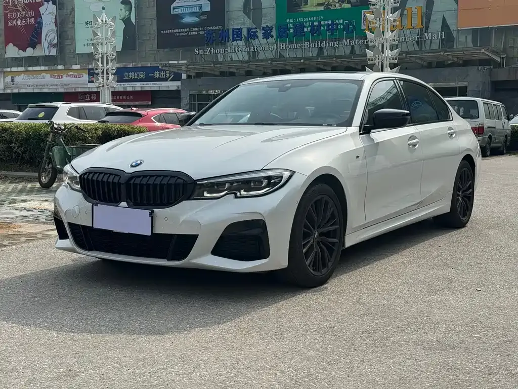 BMW 3 Series — фото 1