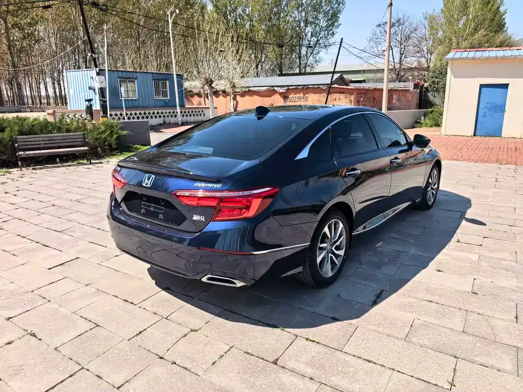 Honda Inspire — фото 10