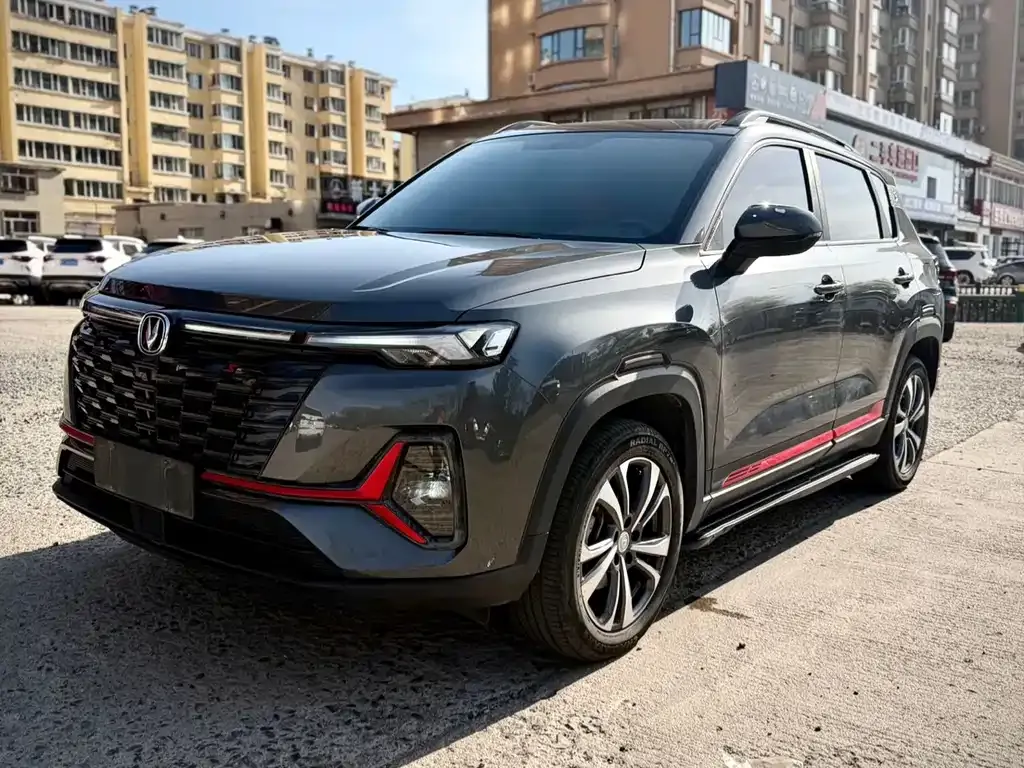 Changan CS35PLUS — фото 1