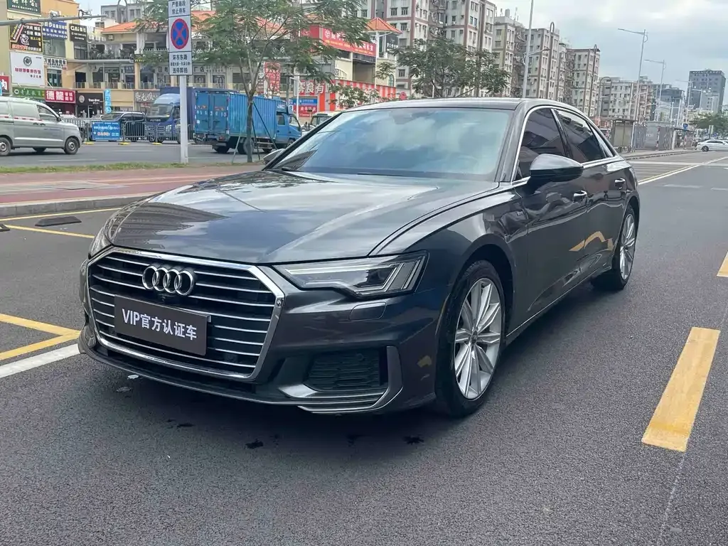 Audi A6L — фото 8