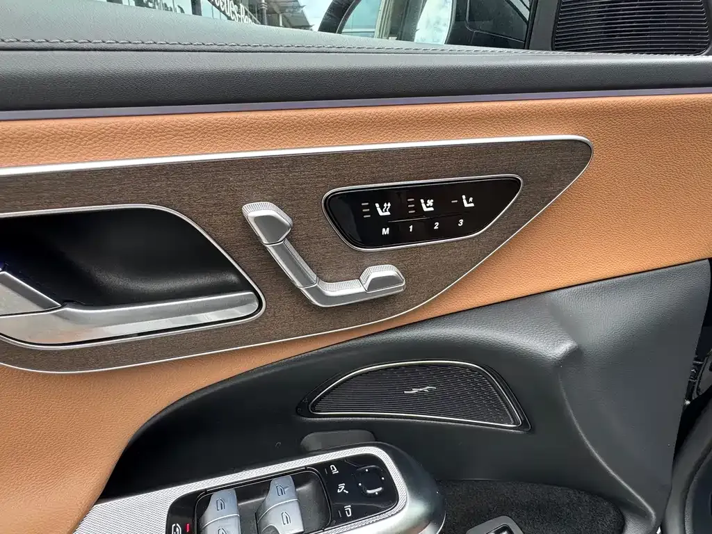 Mercedes-Benz E-Class New Energy — фото 9