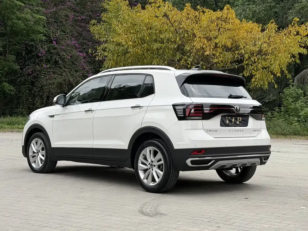Volkswagen T-Cross — фото 3