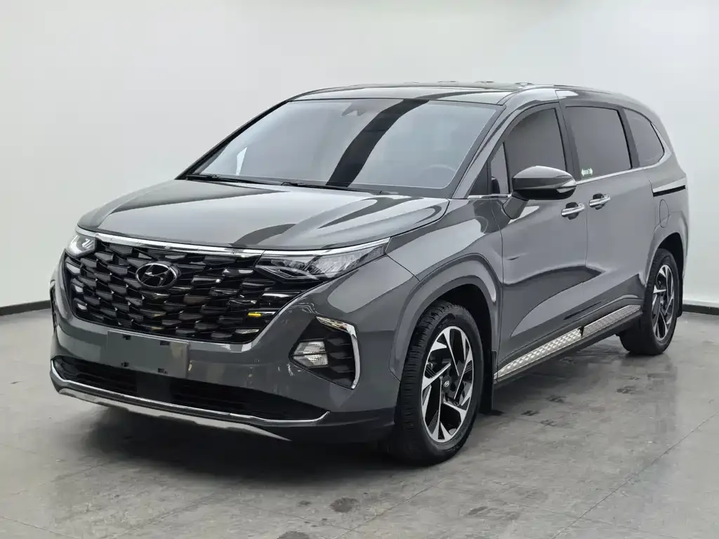 Hyundai Custo — фото 1