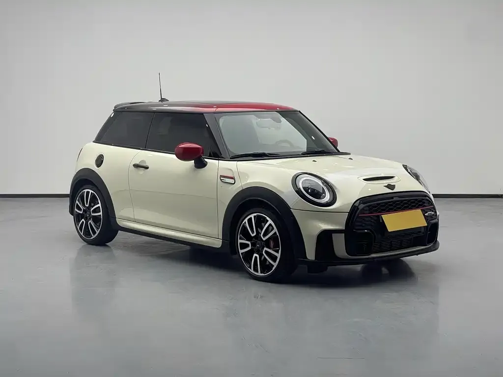 MINI JCW (John Cooper Works) — фото 9